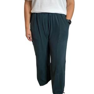 NEW EASEL women's mineral washed brushed hacci joggers in teal green